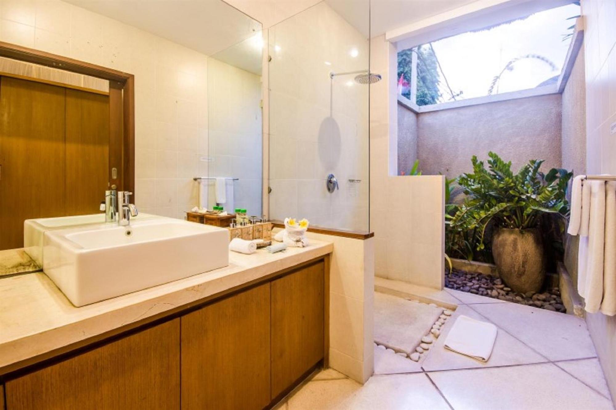 Luxury Villa Antan Central Seminyak Ngoại thất bức ảnh