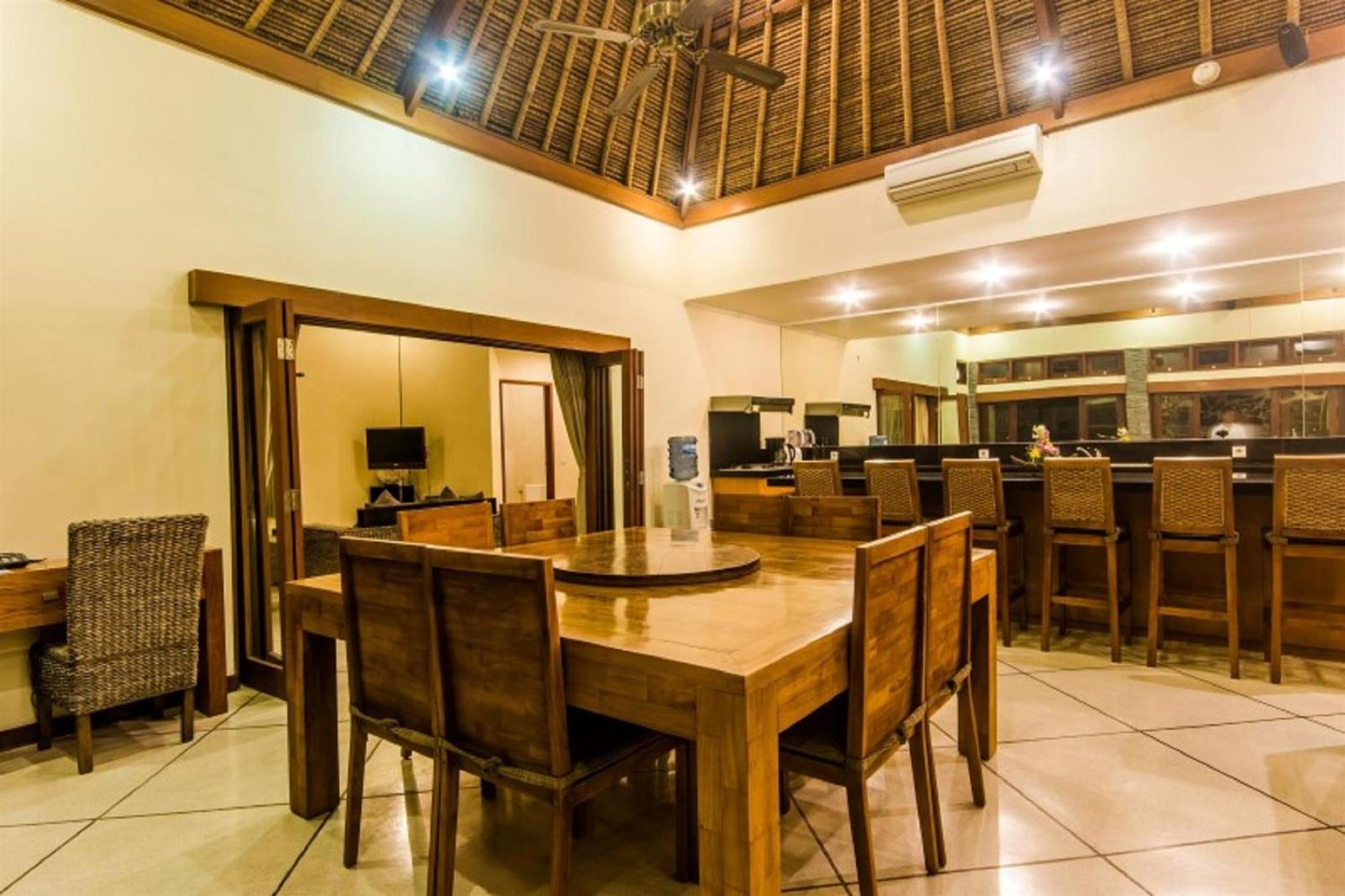 Luxury Villa Antan Central Seminyak Ngoại thất bức ảnh