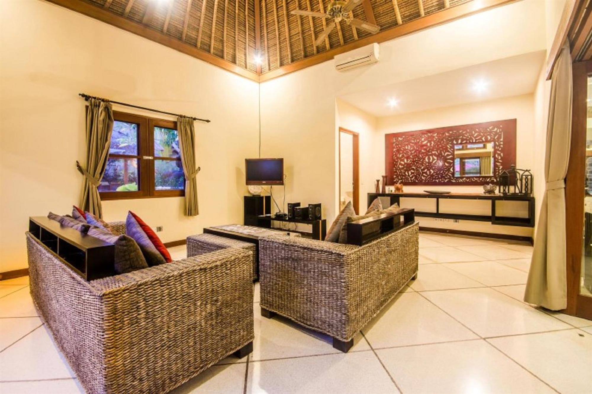 Luxury Villa Antan Central Seminyak Ngoại thất bức ảnh