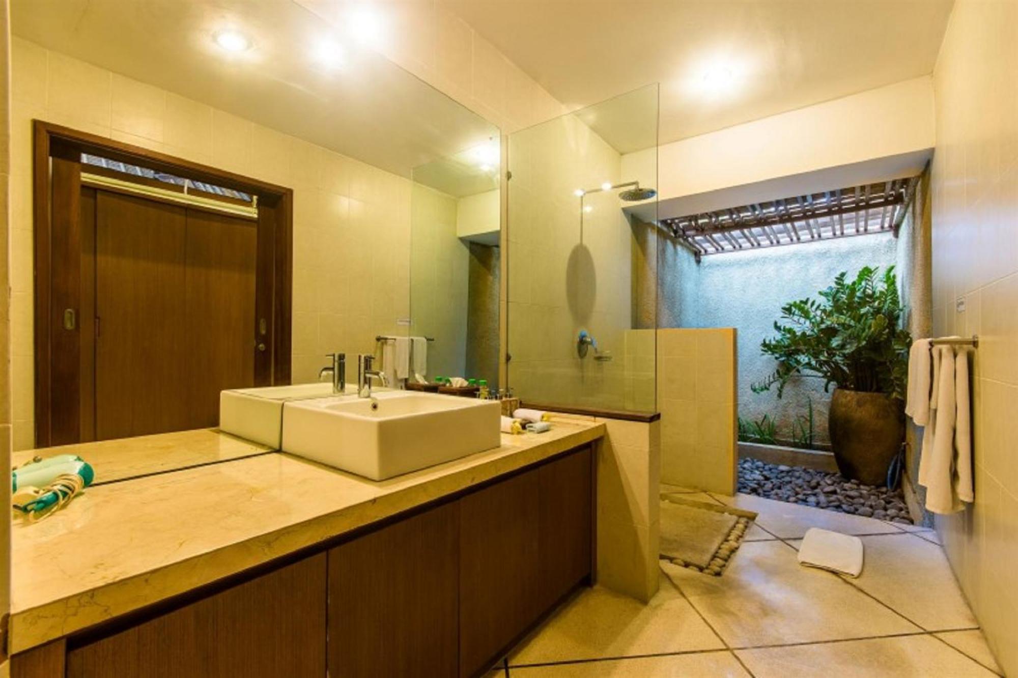 Luxury Villa Antan Central Seminyak Ngoại thất bức ảnh