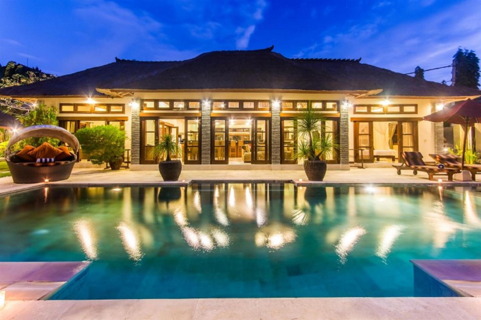 Luxury Villa Antan Central Seminyak Ngoại thất bức ảnh